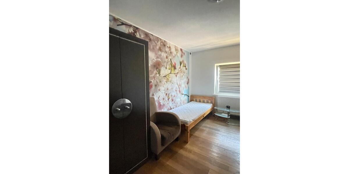 Wohnen auf Zeit Adendorf - 1 Zimmer, 16 m&sup2;, 500&euro; | Angebot:26254989