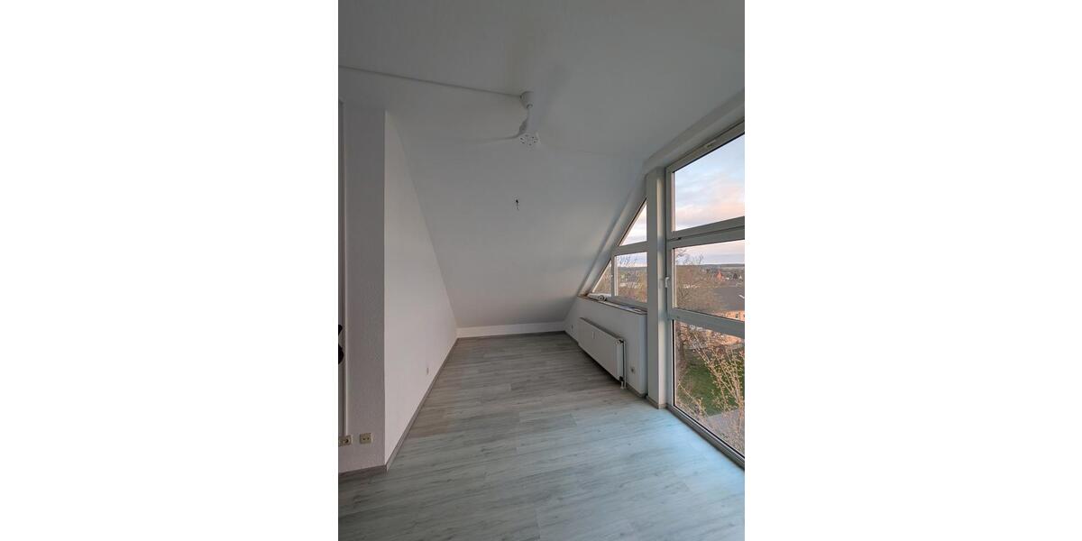 Dachgeschoßwohnung Eschweiler - 2.5 Zimmer, 51 m&sup2;, 495&euro; | Angebot:25979610