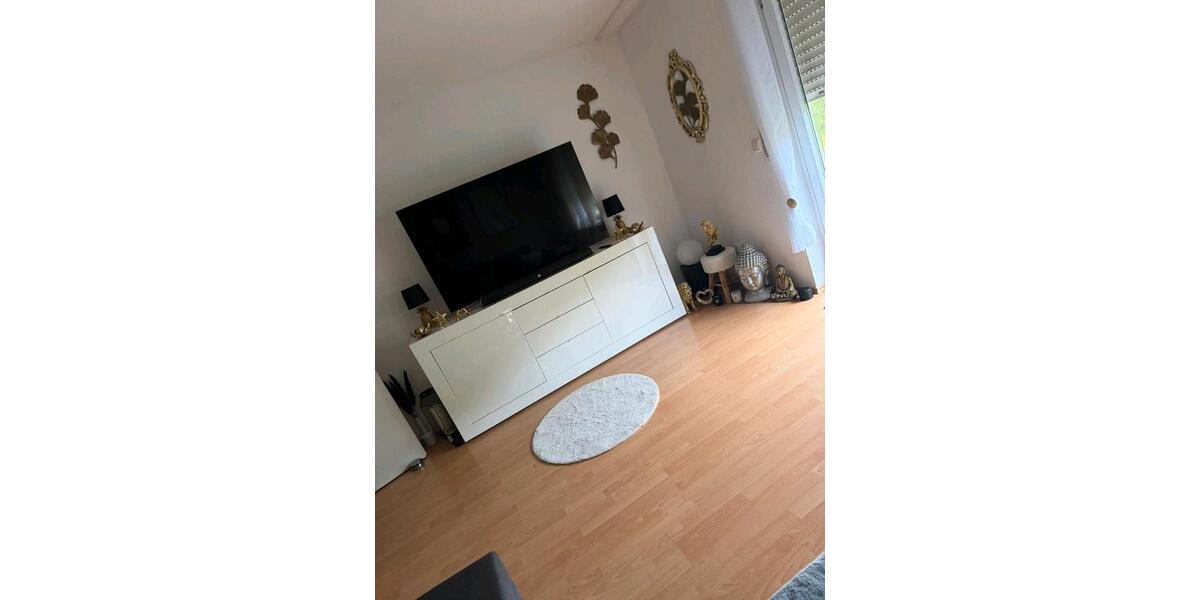 Etagenwohnung Windeck - 1 Zimmer, 75 m&sup2;, 850&euro; | Angebot:26626181