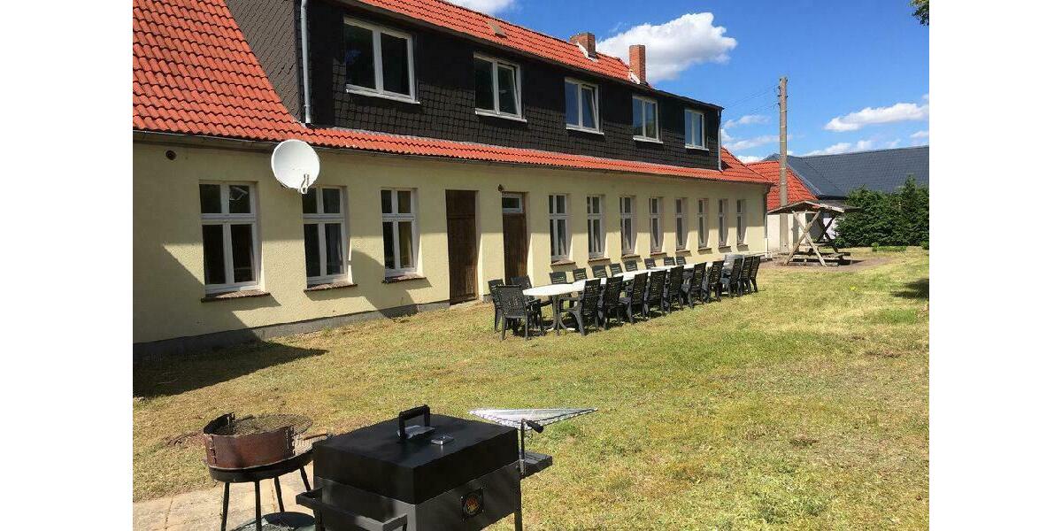 Wohnen auf Zeit Tarnow - 14 Zimmer, 300 m&sup2;, 15&euro; | Angebot:10740825