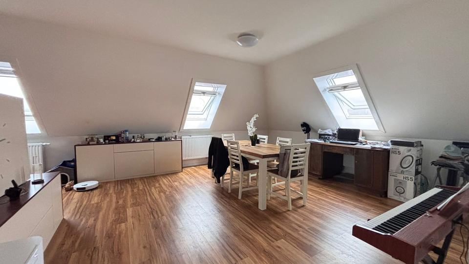 Dachgeschoßwohnung Meldorf - 2 Zimmer, 54 m&sup2;, 1.200&euro; | Angebot:24490858