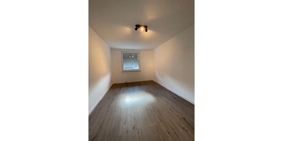 Reihenhaus Coburg - 4 Zimmer, 120 m&sup2;, 1.365&euro; | Angebot:26035913