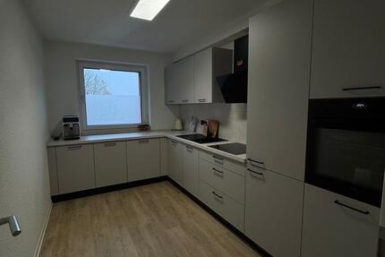 Schöne Wohnung in Moers – nur mit Möbel-Küchenübernahme zimmer