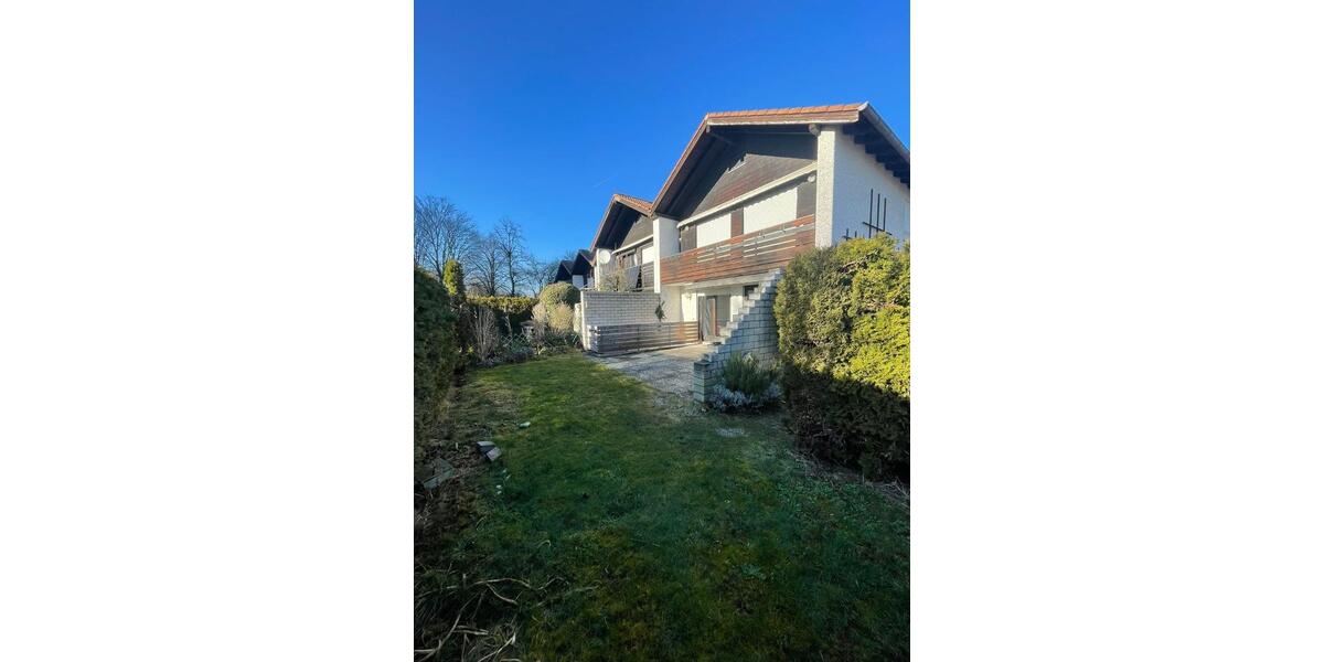 Reihenhaus Burghausen - 5 Zimmer, 124 m&sup2;, 1.800&euro; | Angebot:25831962