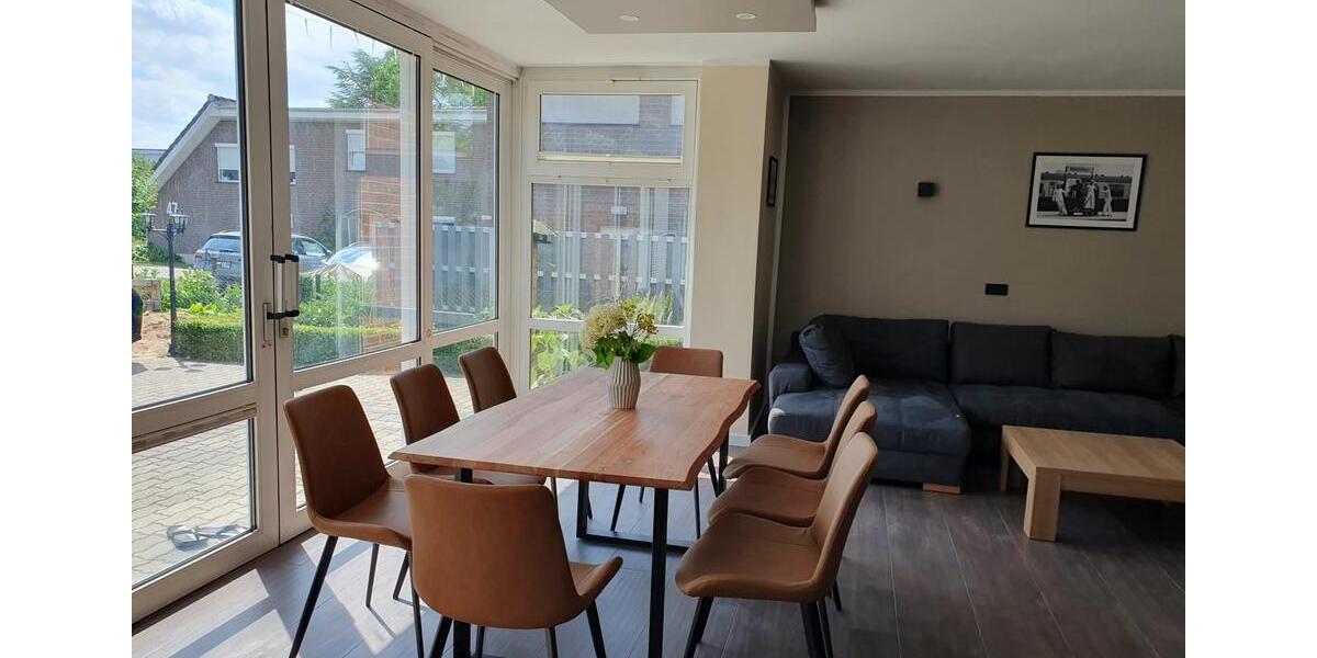 Wohnen auf Zeit Schwerin Friedrichsthal - 5 Zimmer, 185 m&sup2;, 40&euro; | Angebot:14040298