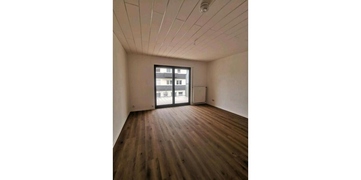 Etagenwohnung Limburg an der Lahn - 3 Zimmer, 105 m&sup2;, 1.130&euro; | Angebot:20797935