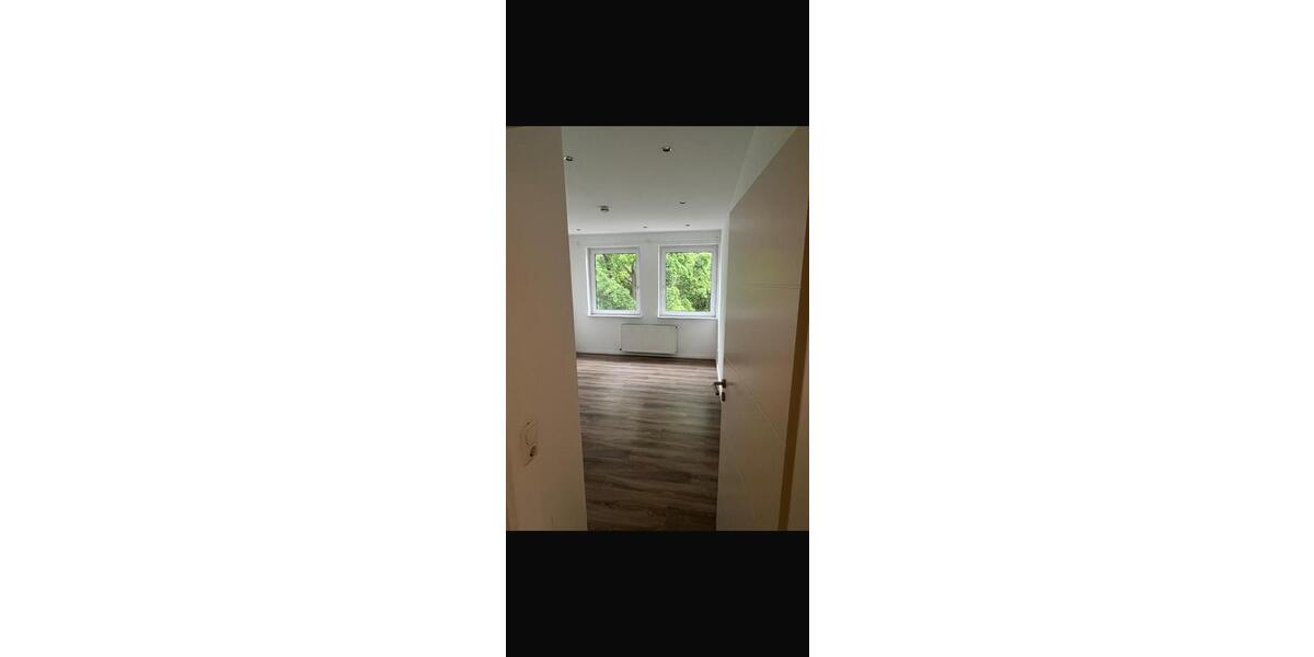 Etagenwohnung Bremen - 3 Zimmer, 67 m&sup2;, 450&euro; | Angebot:26587316