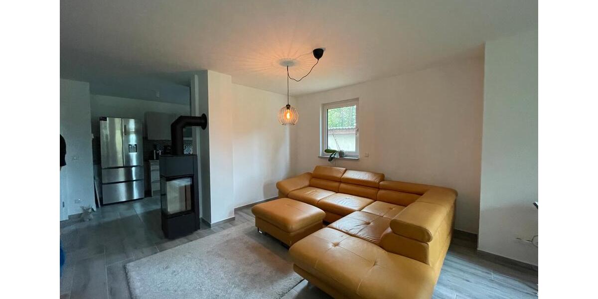 Erdgeschoßwohnung Am Mellensee - 4 Zimmer, 110 m&sup2;, 1.700&euro; | Angebot:25635617