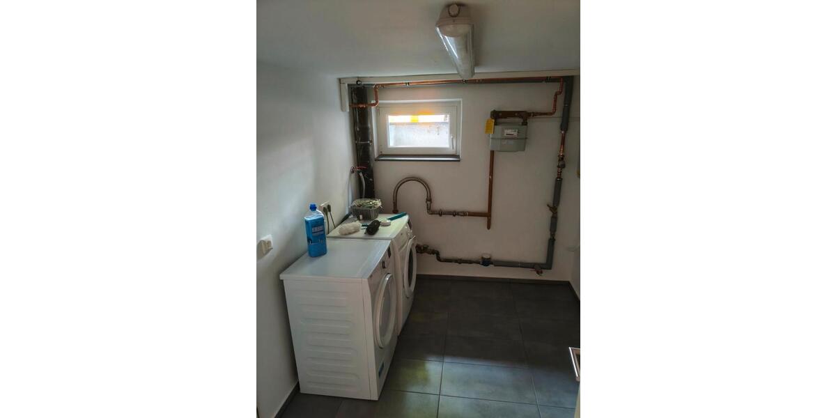 Wohnen auf Zeit Bochum Bochum-Mitte - 7 Zimmer, 180 m&sup2;, 600&euro; | Angebot:26547262