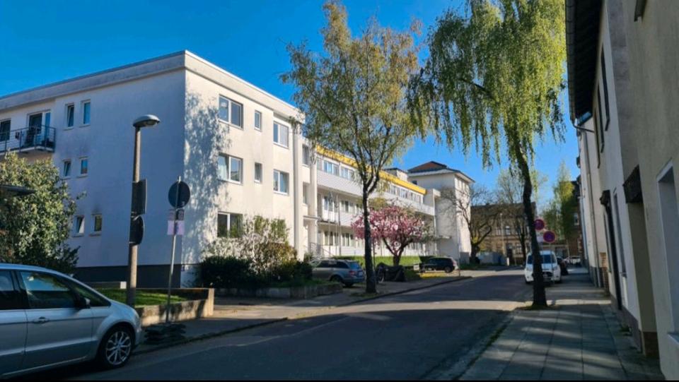 Wohnen auf Zeit Rheinbach - 5 Zimmer, 82 m&sup2;, 435&euro; | Angebot:26415738