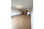 Helle & einladende 2-Zimmer-Maisonette-Wohnung mit Küche und Balkon wartet auf einen neuen Mieter!