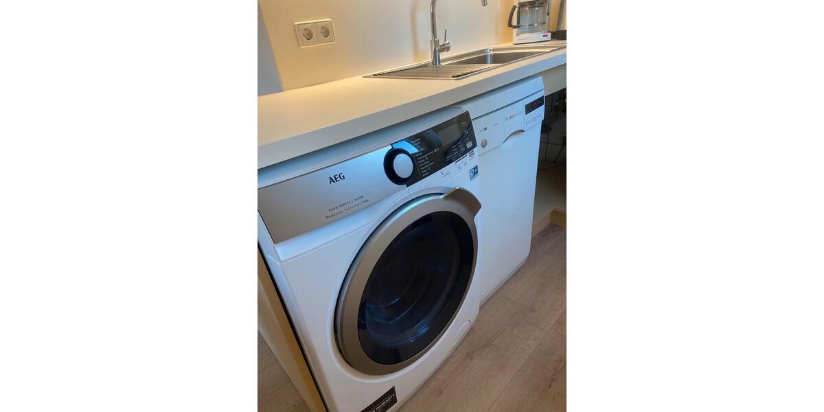 Etagenwohnung Dossenheim - 1 Zimmer, 28 m&sup2;, 300&euro; | Angebot:25085422