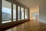 Etagenwohnung Stuttgart - 3 Zimmer, 122 m&sup2;, 2.157&euro; | Angebot:26069054