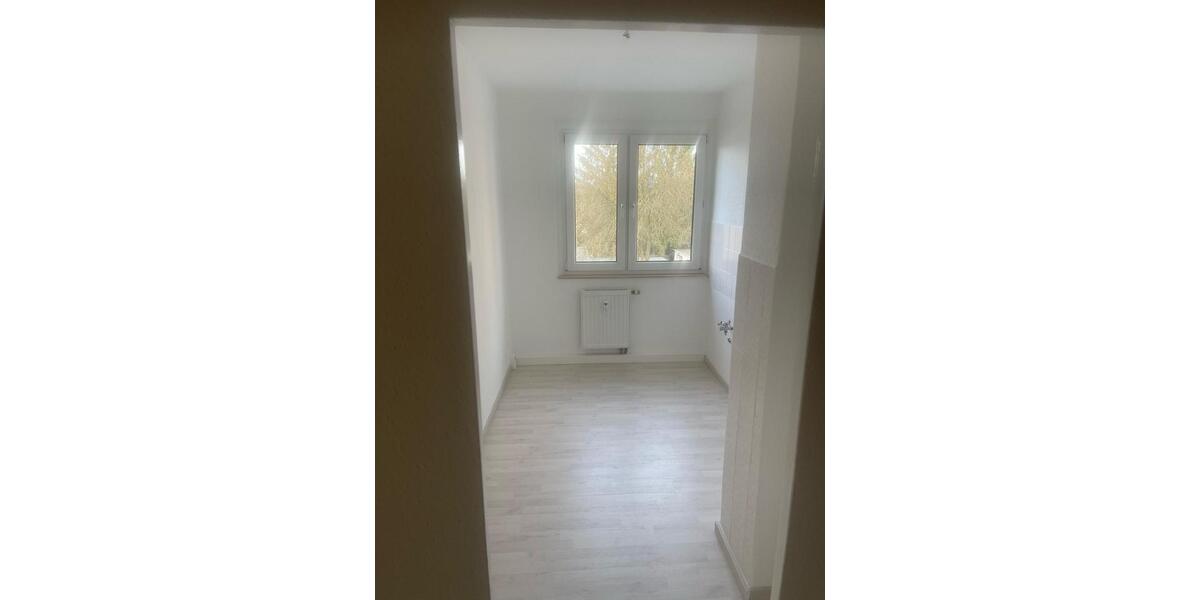 Hochparterre Lengenfeld - 3 Zimmer, 61 m&sup2;, 650&euro; | Angebot:26480552