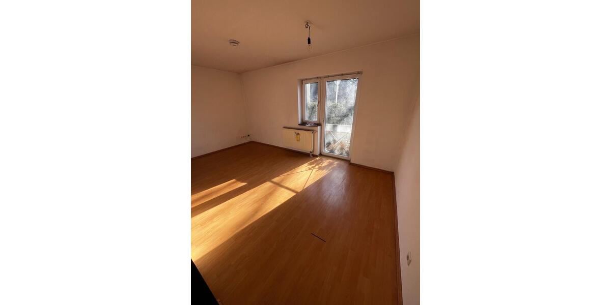 Erdgeschoßwohnung Freiberg - 2 Zimmer, 31 m&sup2;, 230&euro; | Angebot:25751126