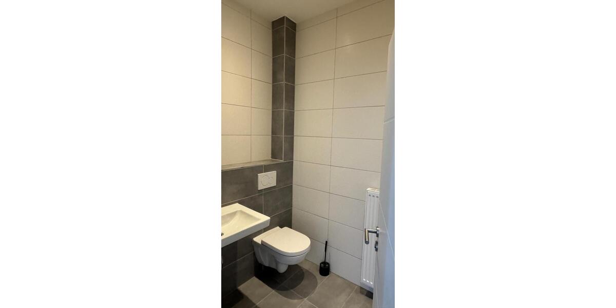 Etagenwohnung Saarbrücken - 3 Zimmer, 76 m&sup2;, 1.100&euro; | Angebot:26351506