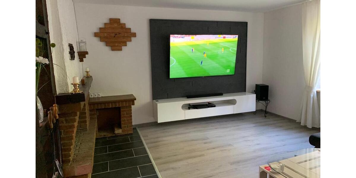 Wunderschöne 2-Zimmer Wohnung mit Garten direkt am Kaiserdom. 2 zimmer