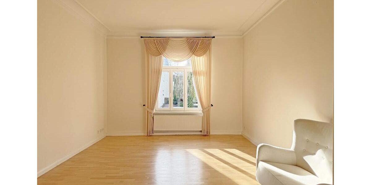 Erdgeschoßwohnung Bad Oeynhausen - 4 Zimmer, 176 m&sup2;, 1.265&euro; | Angebot:22479772