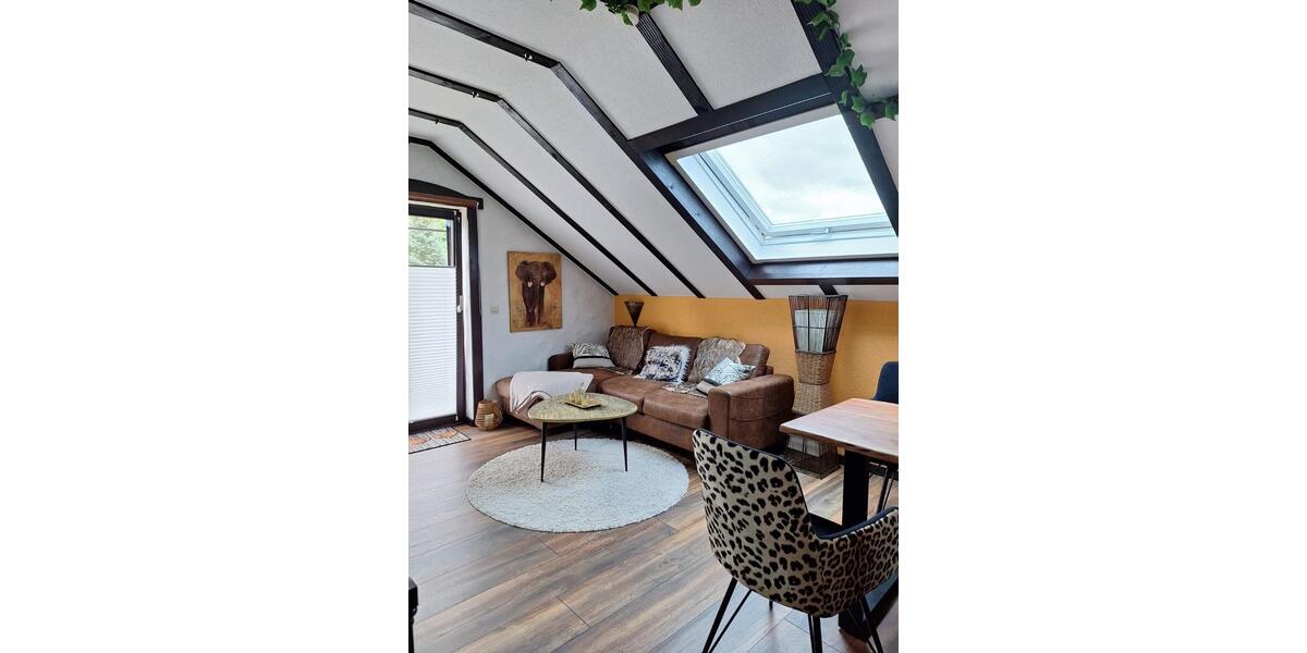 Dachgeschoßwohnung Bad Säckingen - 3 Zimmer, 63 m&sup2;, 890&euro; | Angebot:26258565