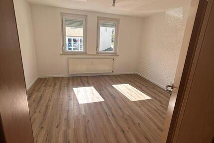 Wohnung Trossingen - 1.5 Zimmer, 29 m&sup2;, 400&euro; | Angebot:26689229