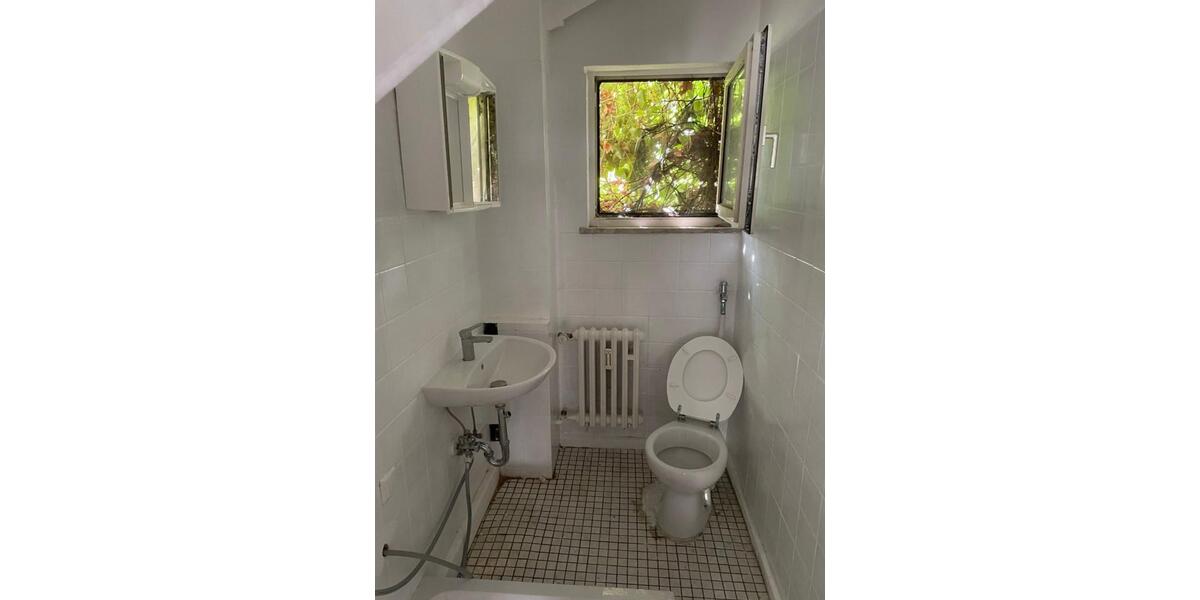 Renovierte WG-Zimmer in Ludwigshafen 5 zimmer