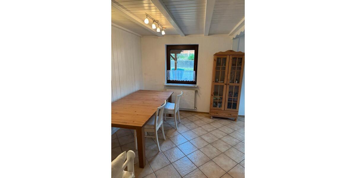 Erdgeschoßwohnung Weikersheim - 2.5 Zimmer, 68 m&sup2;, 700&euro; | Angebot:26414246