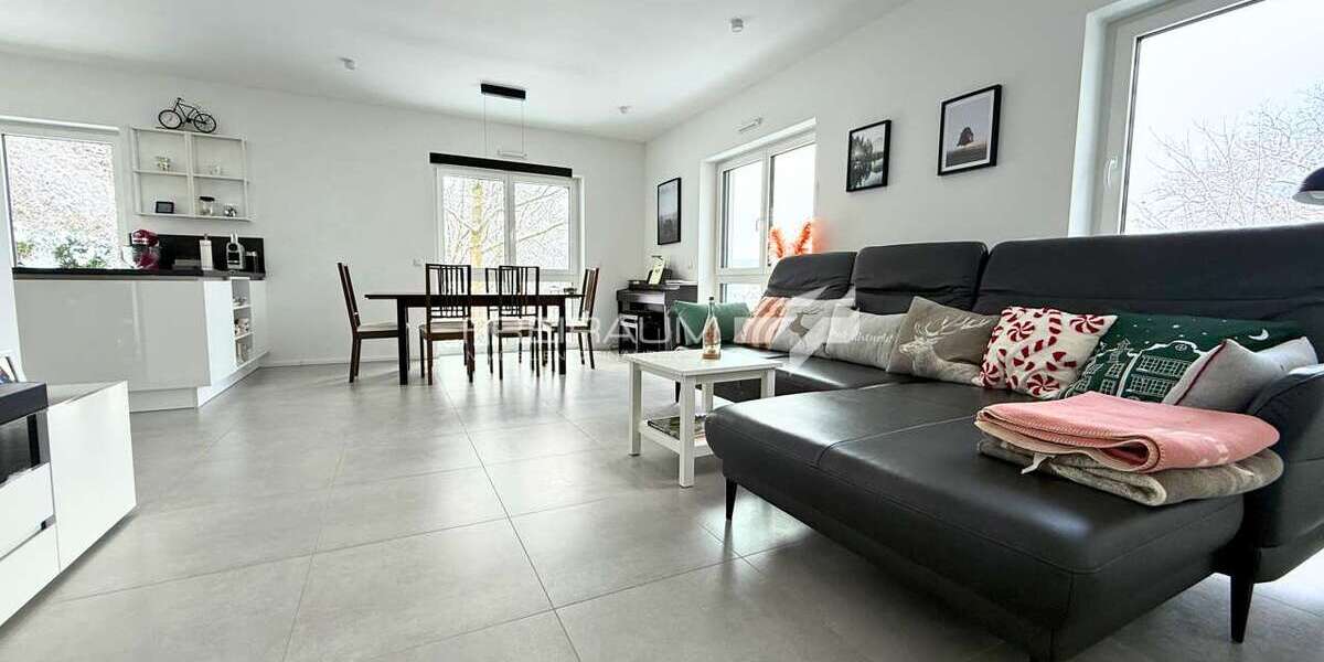 Einfamilienhaus Wilnsdorf / Niederdielfen Niederdielfen - 4 Zimmer, 120 m&sup2;, 1.400&euro; | Angebot:24752938