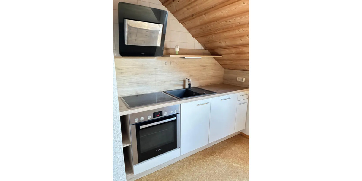 Dachgeschoßwohnung Regensburg Galgenberg - 3 Zimmer, 85 m&sup2;, 750&euro; | Angebot:25293580