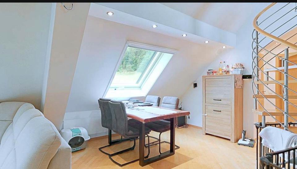 Dachgeschoßwohnung Boxberg - 4 Zimmer, 132 m&sup2;, 1.100&euro; | Angebot:26488466