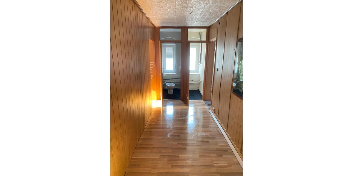 Etagenwohnung Werdohl - 4 Zimmer, 98 m&sup2;, 520&euro; | Angebot:25990090