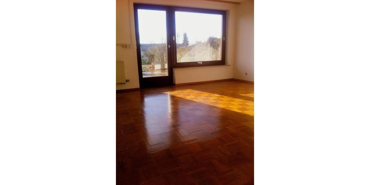 Erdgeschoßwohnung Geisenheim - 3 Zimmer, 75 m&sup2;, 820&euro; | Angebot:25754977