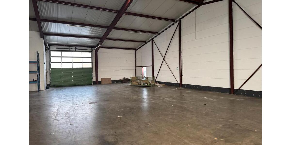 GEWERBE LAGERHALLE & BÜRO * zimmer