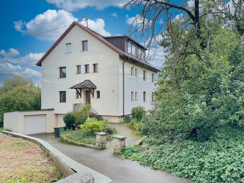 Hübsche 4 Zimmer Wohnung mit 2 Balkonen, Gartenmitbenutzung und Keller in Oberstenfeld zimmer