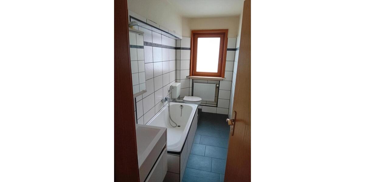 Etagenwohnung Freden (Leine) - 4 Zimmer, 130 m&sup2;, 620&euro; | Angebot:24764074