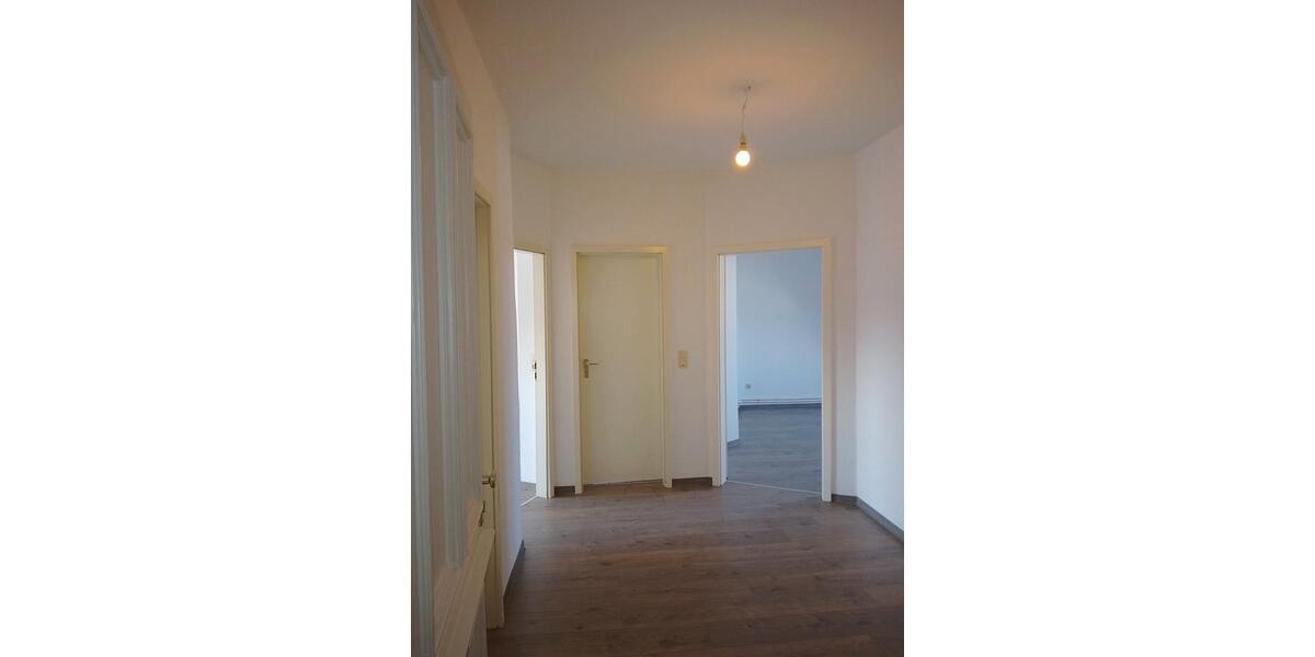 Etagenwohnung Bremerhaven - 3 Zimmer, 77 m&sup2;, 540&euro; | Angebot:26495866