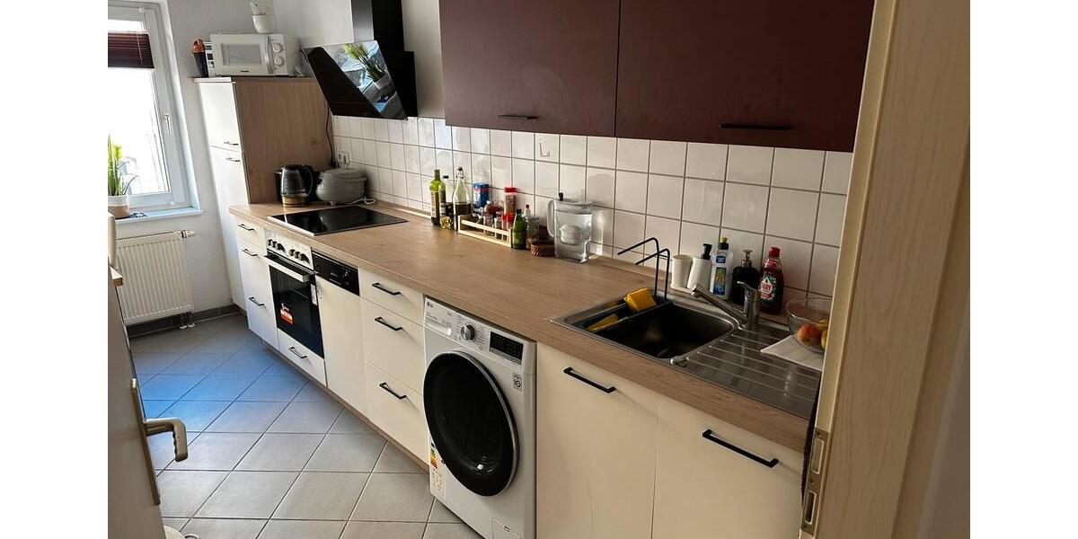 Erdgeschoßwohnung Zwickau - 2 Zimmer, 67 m&sup2;, 435&euro; | Angebot:26021815