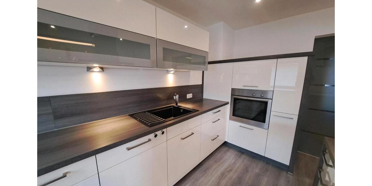 Etagenwohnung Neuhof - 3.5 Zimmer, 100 m&sup2;, 750&euro; | Angebot:26227374