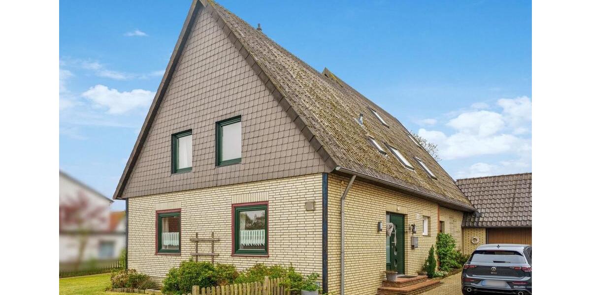 Mehrfamilienhaus, Wohnhaus Bergen - 2 Zimmer, 50 m&sup2;, 600&euro; | Angebot:25919570