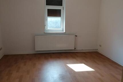 HELLE GROßZÜGIGE 4- RAUM- WOHNUNG in MANSFELD 4 zimmer