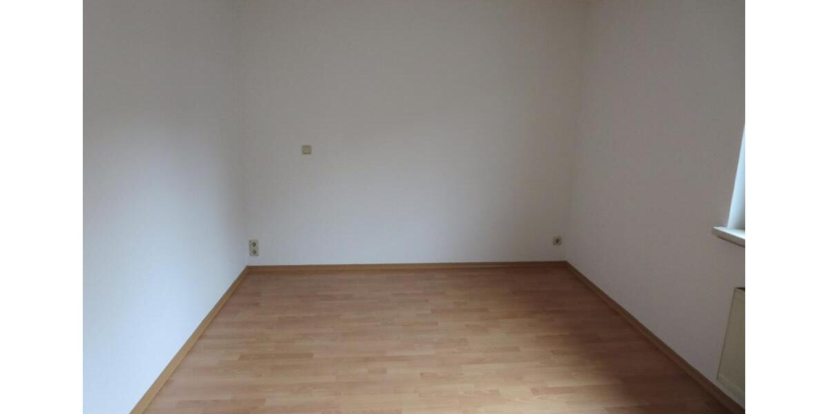 Etagenwohnung Mulda/Sa. Sa. - 4 Zimmer, 81 m&sup2;, 490&euro; | Angebot:24740226