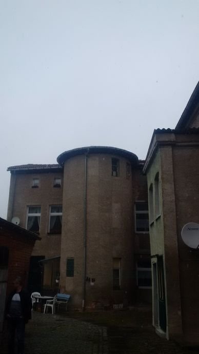 RESERVIERT!!! - Naumburger Straße 24 - große VierraumWohnung in Weißenfels, preiswert