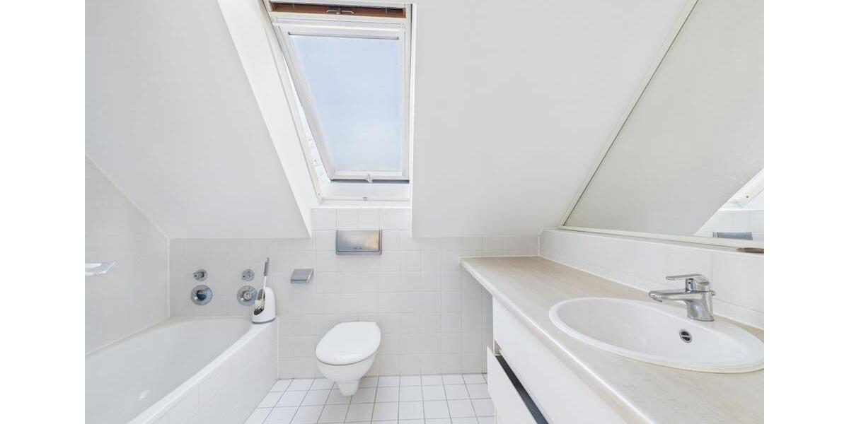 Dachgeschoßwohnung Massing - 3 Zimmer, 79 m&sup2;, 600&euro; | Angebot:22531394