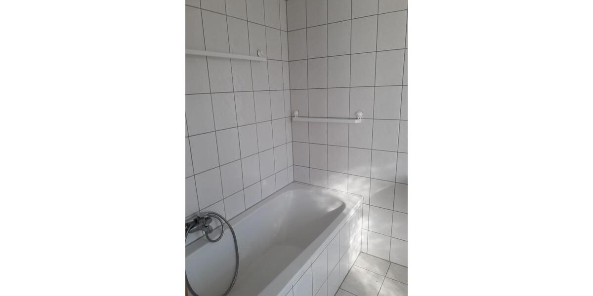 Dachgeschoßwohnung Thalheim/Erzgebirge Erzgebirge - 2 Zimmer, 53 m&sup2;, 265&euro; | Angebot:24570053