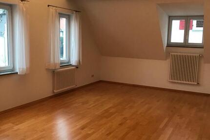 Wohnung Sigmaringen - 3 Zimmer, 85 m&sup2;, 990&euro; | Angebot:24830904