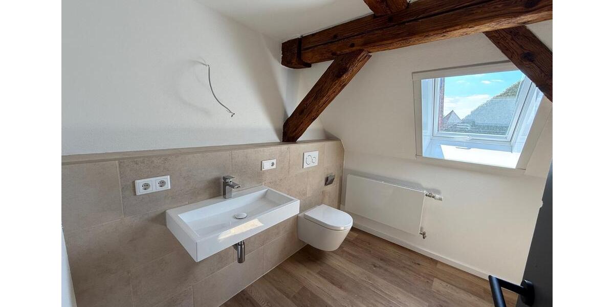 Erdgeschoßwohnung Lonnerstadt - 2.5 Zimmer, 83 m&sup2;, 829&euro; | Angebot:22658313