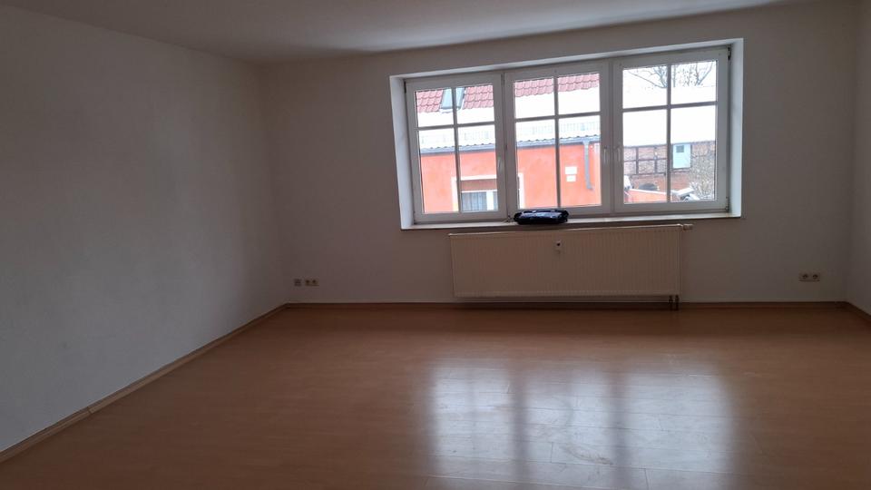 Etagenwohnung Möckern - 2 Zimmer, 67 m&sup2;, 415&euro; | Angebot:24780990