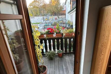 Wohnung Regensburg Konradsiedlung - 4 Zimmer, 100 m&sup2;, 1.200&euro; | Angebot:27606451