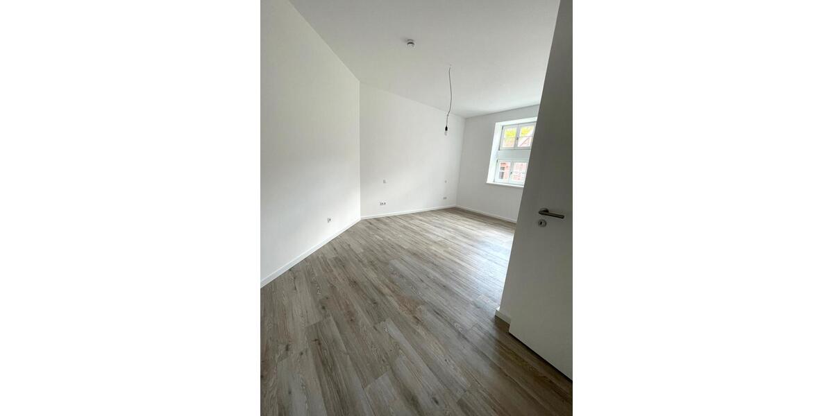 Erdgeschoßwohnung Menslage - 4 Zimmer, 130 m&sup2;, 1.350&euro; | Angebot:26004705