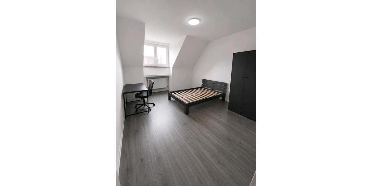 Dachgeschoßwohnung Duisburg Beeck - 1 Zimmer, 23 m&sup2;, 350&euro; | Angebot:26600464