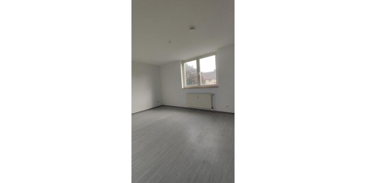 Etagenwohnung Wuppertal Gemarkung Langerfeld - 3 Zimmer, 76 m&sup2;, 460&euro; | Angebot:26007295
